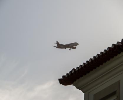 Free Stock Photo of Airplane departure 