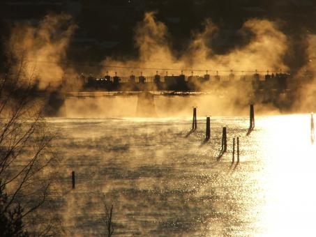 Bridge in the morning sun - Free Stock Photo