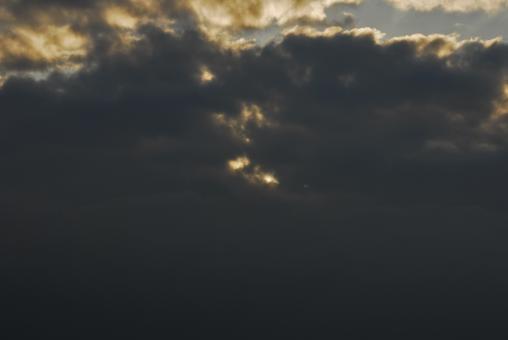 Free Stock Photo of Early Morning Rain Clouds (Image 2 of 7)