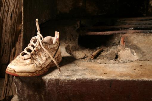 Free Stock Photo of Old shoe