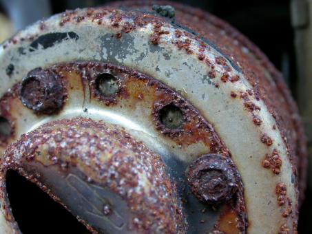 Free Stock Photo of Rusted metal wheel