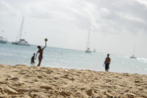Free Stock Photo of Volleyball at the beach - Blur Background
