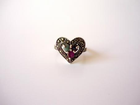 Free Stock Photo of Heart Ring