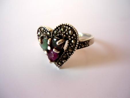 Free Stock Photo of Heart Ring