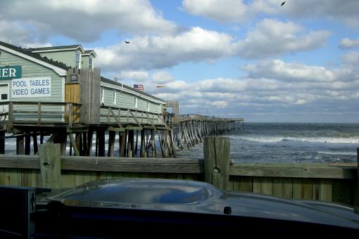 Free Stock Photo of The Warped Avalon Pier