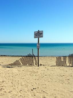 Free Stock Photo of Sign at the Beach