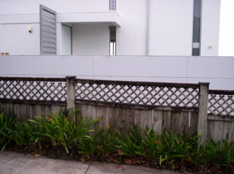 Free Stock Photo of Rickety Fence