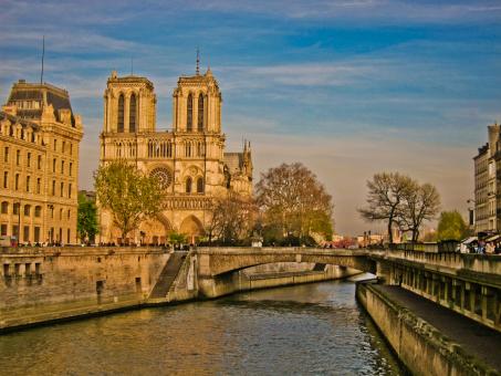 Free Stock Photo of Notre Dame