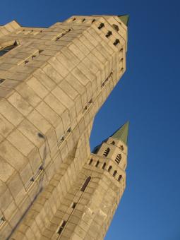 Free Stock Photo of Tower walls