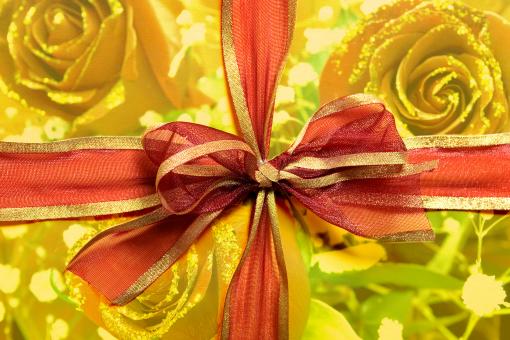 Free Stock Photo of present box with red bow