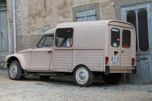 Free Stock Photo of Old car