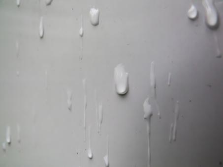 Free Stock Photo of Water droplets on plastic doors