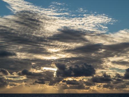 Free Stock Photo of Beautiful skies 