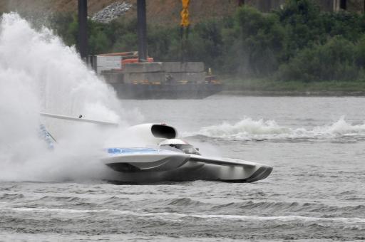 Free Stock Photo of Hydro Racing