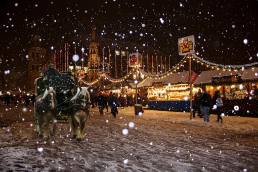 Free Stock Photo of Christmas Market