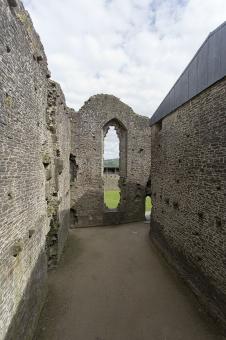 Free Stock Photo of Caerphilly Castle