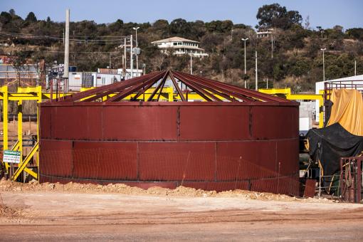 Free Stock Photo of Old Industrial Tank