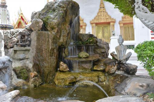 Free Stock Photo of Asian Fountain