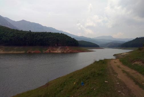 Free Stock Photo of Munnar Echo Point Lake Water Landscape View