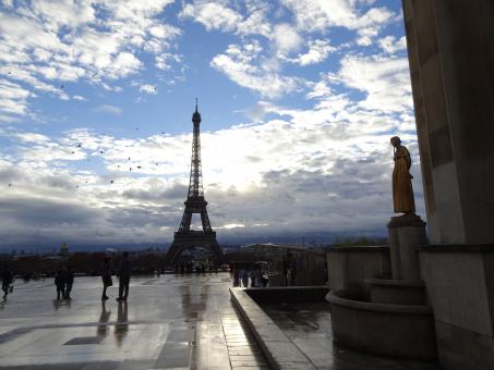 Free Stock Photo of Threatening sky on Sunday morning