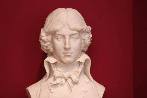 Free Stock Photo of White stone bust