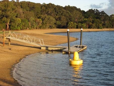 Free Stock Photo of Jetty at Lysterfield Lake