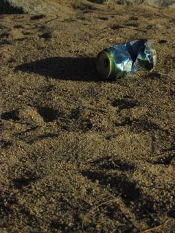 Free Stock Photo of Soda can in the sand