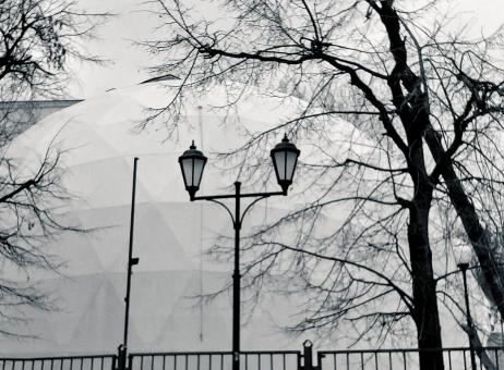 Free Stock Photo of Lantern in the winter park