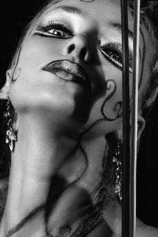 Free Stock Photo of Painted Model - Black and White