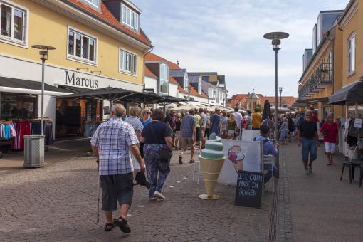 Free Stock Photo of Tourists in Skagen, Denmark