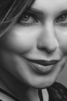 Free Stock Photo of Black and White Woman Portraiture