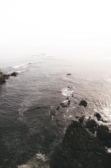 Free Stock Photo of Rocky Seashore in Iceland