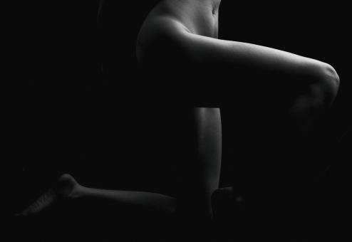 Free Stock Photo of Female Body - Bottom Half - Monochrome