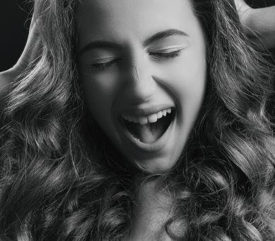 Free Stock Photo of Portrait of Singing Girl Model - Monochrome