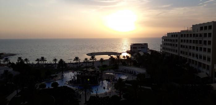 Free Stock Photo of Sunset in Arabian Gulf