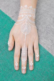 Free Stock Photo of Malay Wedding Tattoo - White Henna Design