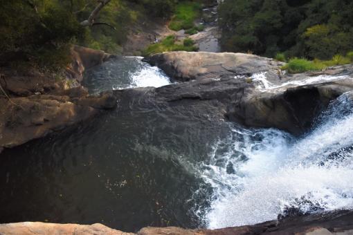 Free Stock Photo of Waterfall top closeup