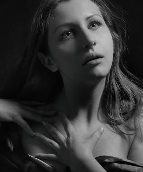 Free Stock Photo of Monochrome Portrait of Beautiful Woman
