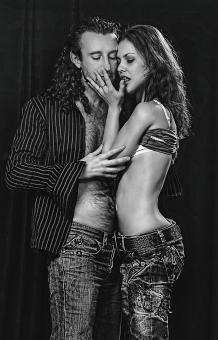 Free Stock Photo of Lovers - Monochrome