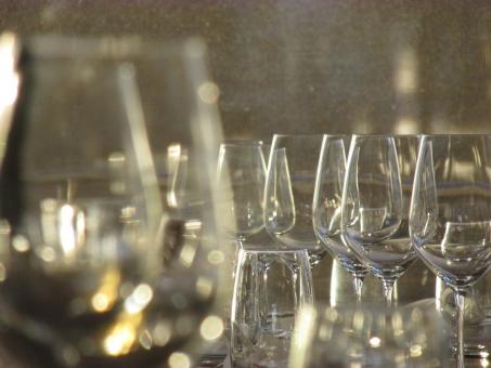 Free Stock Photo of Row of Glasses