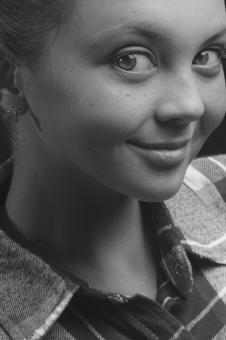 Free Stock Photo of Smiling girl
