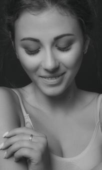 Free Stock Photo of Smiling woman