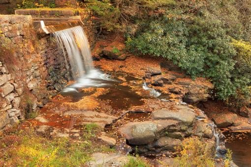 Free Stock Photo of Autumn Saylorsville Dam