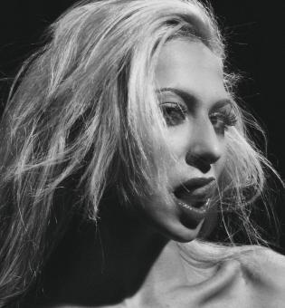 Free Stock Photo of Seductive woman