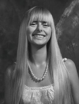 Free Stock Photo of Smiling woman