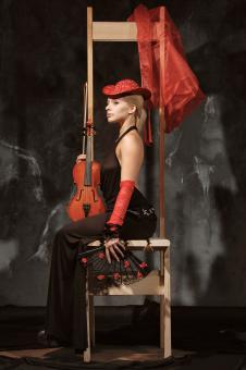 Free Stock Photo of Violinist