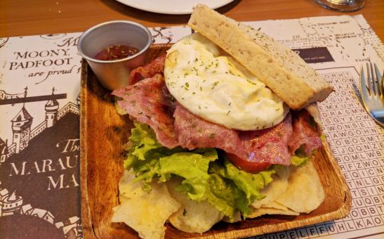 Free Stock Photo of Ham and egg sandwich