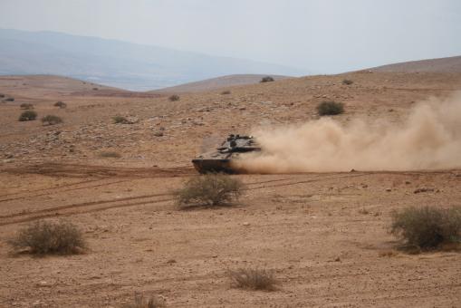Free Stock Photo of Tanks in IDF military training