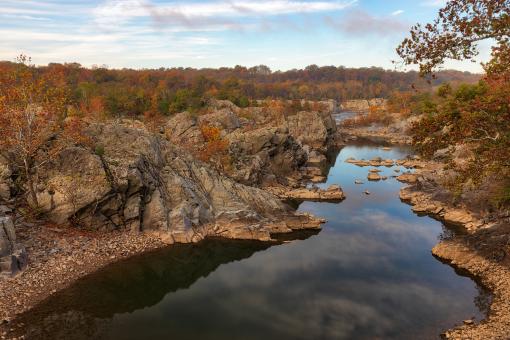 Free Stock Photo of Autumn Potomac Back Channel