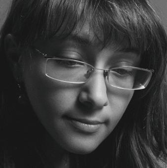 Free Stock Photo of Woman with glasses